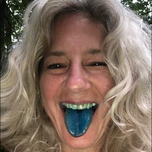 Meet your Posher, Diane